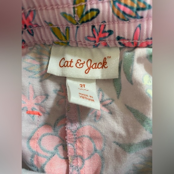 Cat & Jack Girls 2T Comfort Fit Shorts - Picture 5 of 6